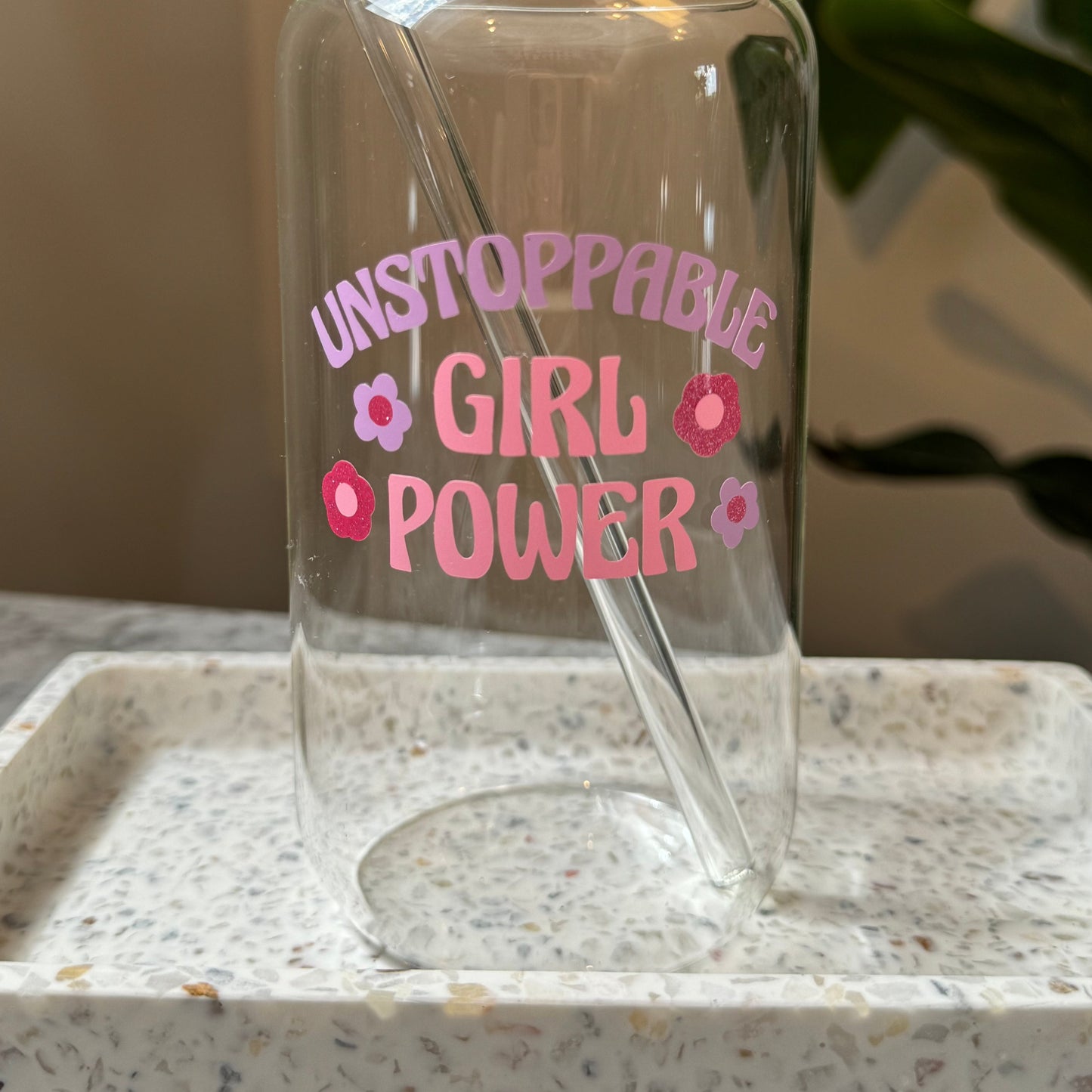 Trinkglas - Unstoppable Girl Power Pink